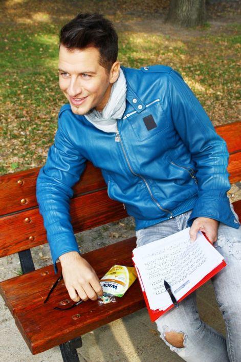 vcstorokgyusziellencimlap.jpg